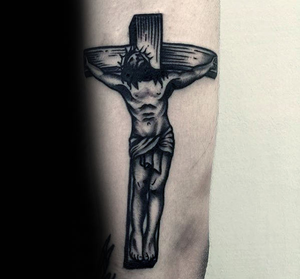 tatuaje jesus brazo para hombre 16