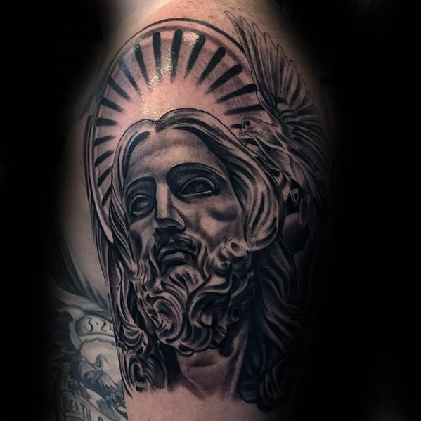 tatuaje jesus brazo para hombre 30