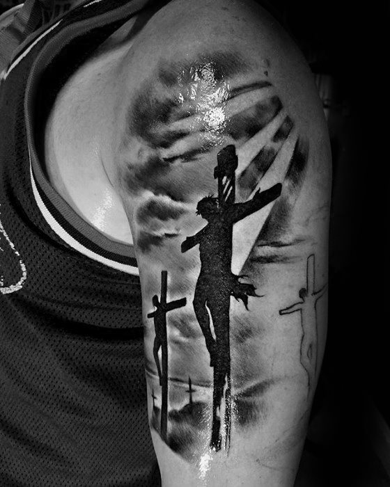 tatuaje jesus brazo para hombre 37