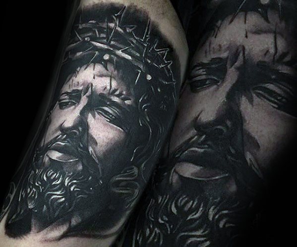 tatuaje jesus brazo para hombre 42