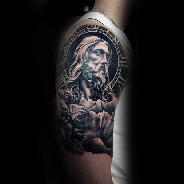 tatuaje jesus brazo para hombre 45