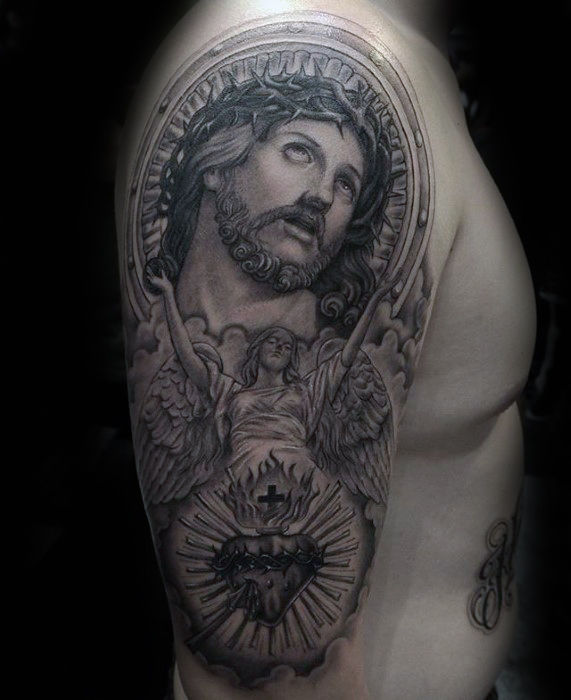 tatuaje jesus brazo para hombre 49