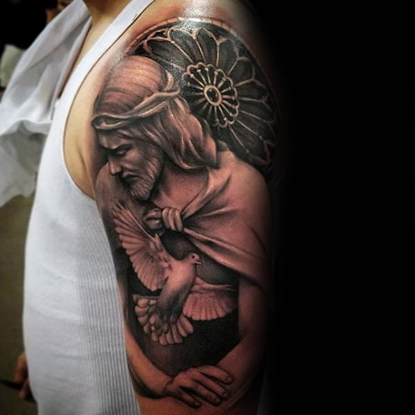 tatuaje jesus brazo para hombre 59