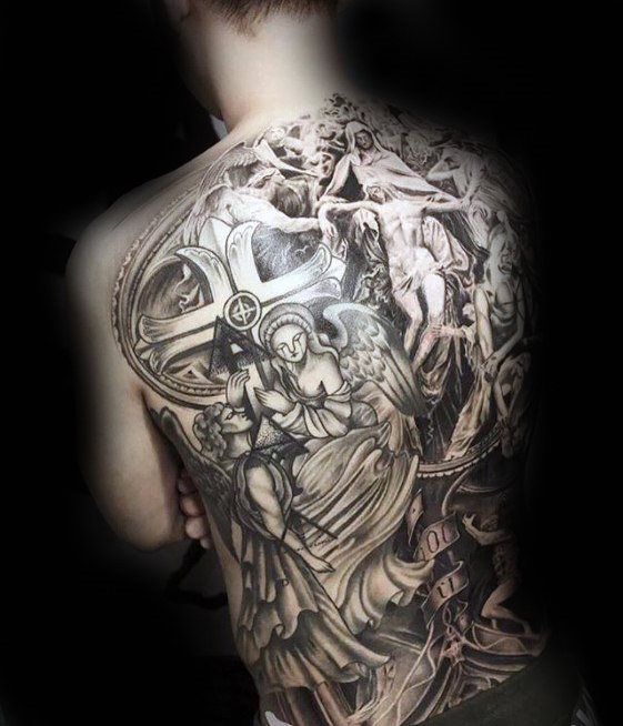 tatuaje jesus espalda para hombre 02