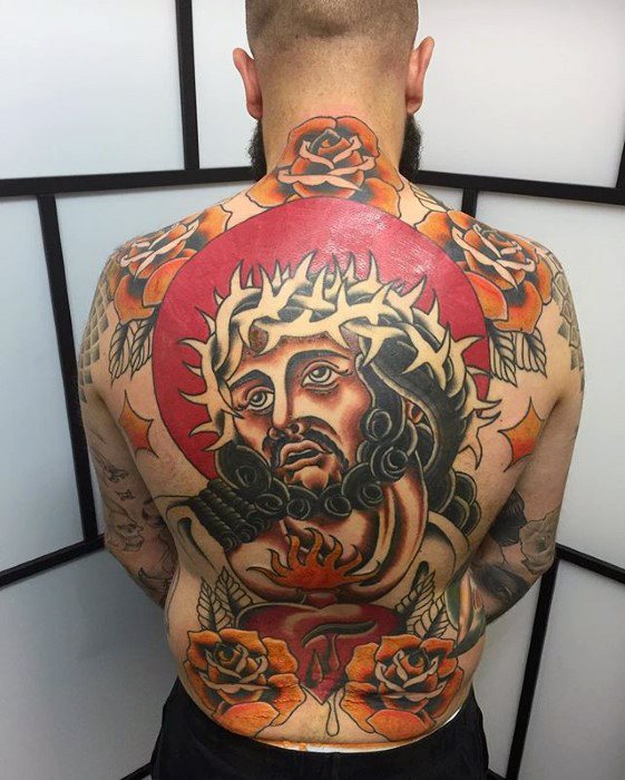 tatuaje jesus espalda para hombre 19