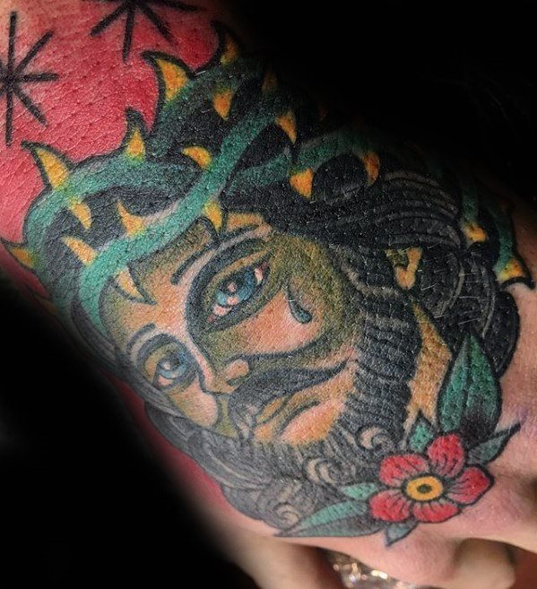 tatuaje jesus mano para hombre 10