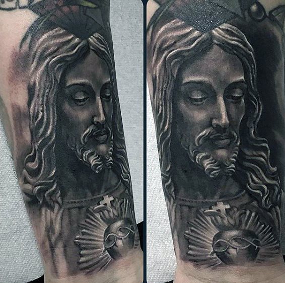 tatuaje jesus para hombre 56