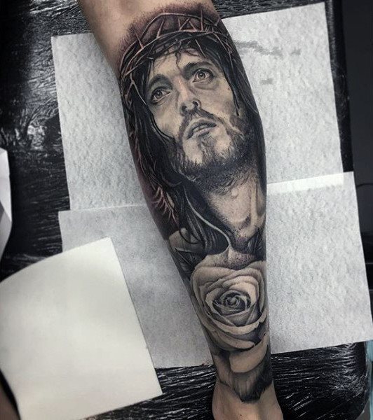 tatuaje jesus para hombre 61