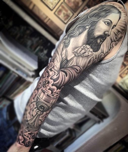tatuaje jesus para hombre 88