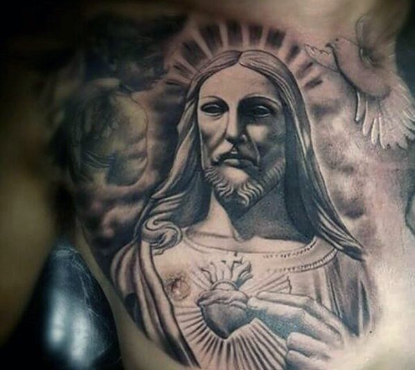 tatuaje jesus pecho para hombre 05