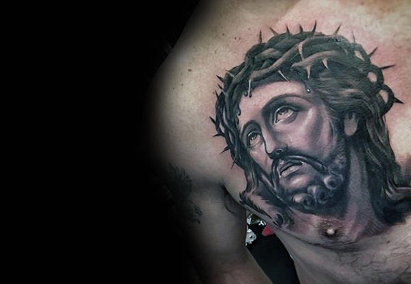tatuaje jesus pecho para hombre 14