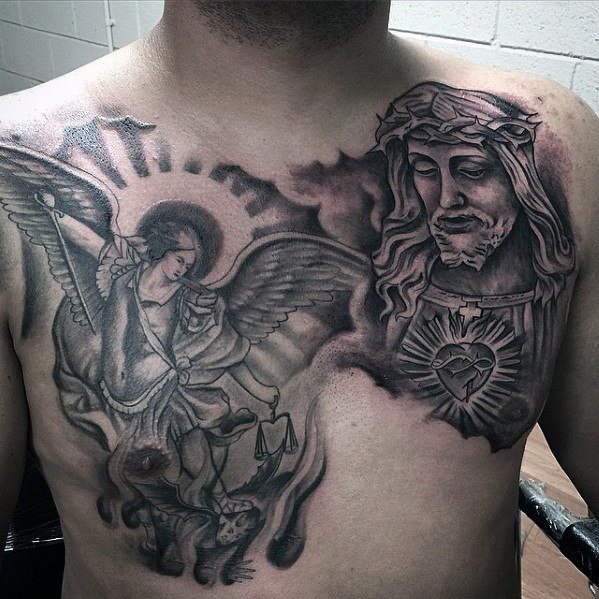 tatuaje jesus pecho para hombre 26