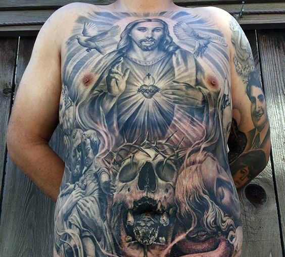 tatuaje jesus pecho para hombre 30