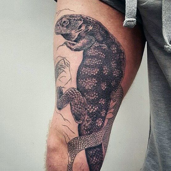 tatuaje lagarto para hombre 03