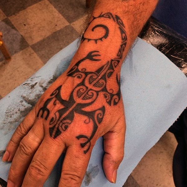 tatuaje lagarto para hombre 14