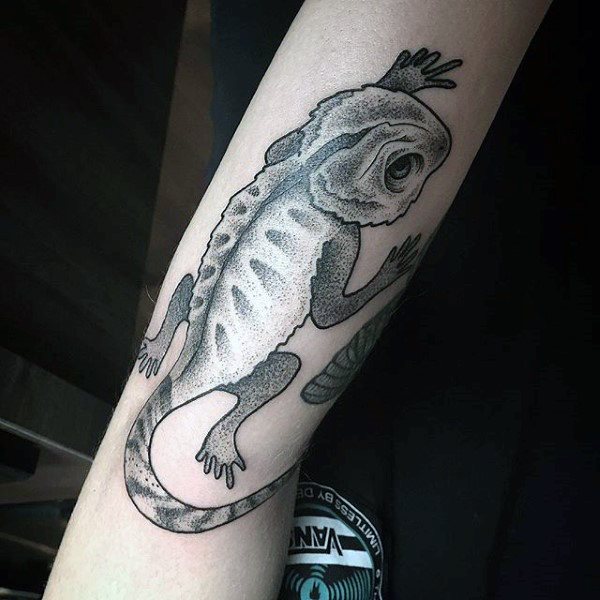tatuaje lagarto para hombre 20