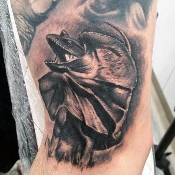 tatuaje lagarto para hombre 42