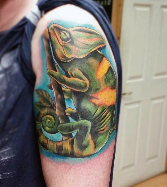 tatuaje lagarto para hombre 51