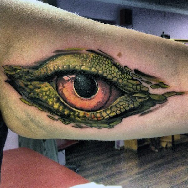 tatuaje lagarto para hombre 65