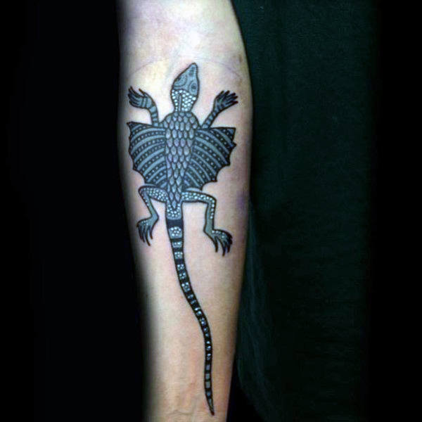 tatuaje lagarto para hombre 82