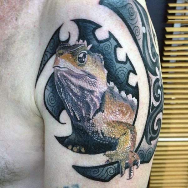 tatuaje lagarto para hombre 83