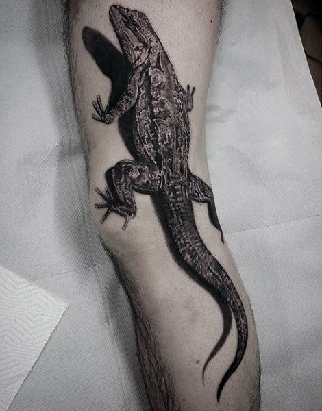 tatuaje lagarto para hombre 84