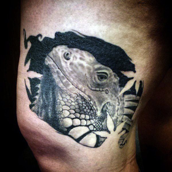 tatuaje lagarto para hombre 85
