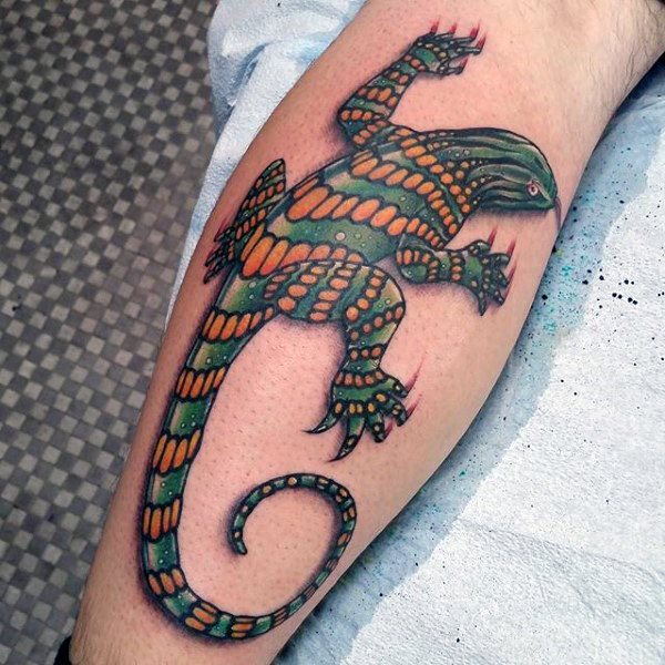 tatuaje lagarto para hombre 87