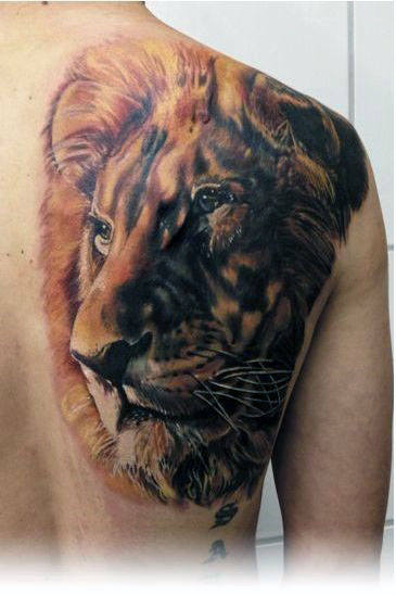 tatuaje leon realista para hombre 27