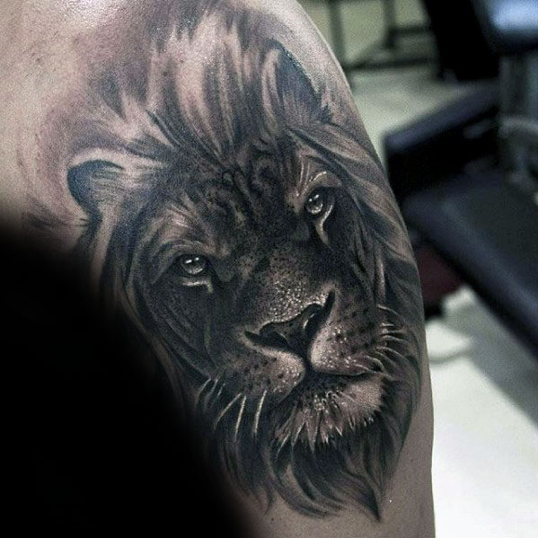 tatuaje leon realista para hombre 43