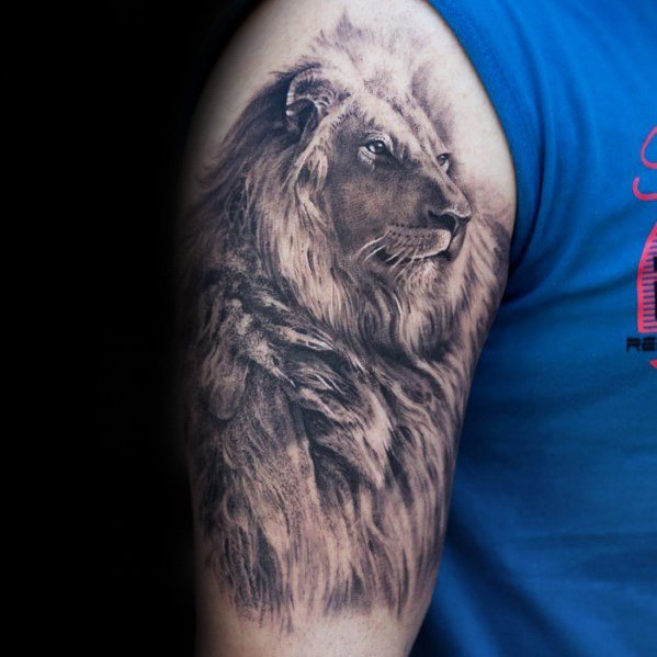 tatuaje leon realista para hombre 44