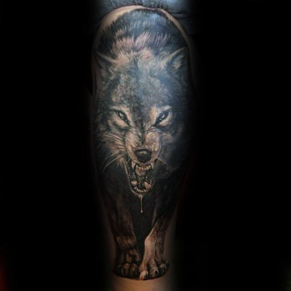 tatuaje lobo realista para hombre 02