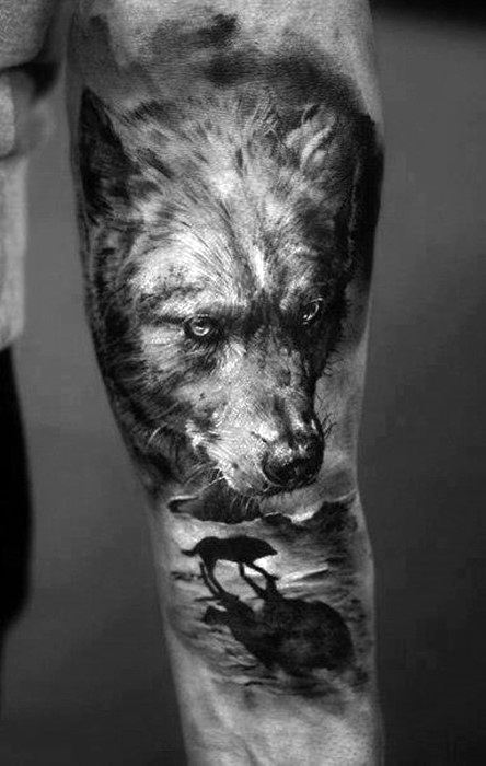 tatuaje lobo realista para hombre 18