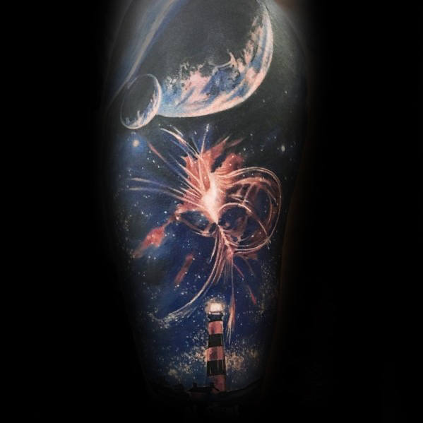 tatuaje luna realista para hombre 04