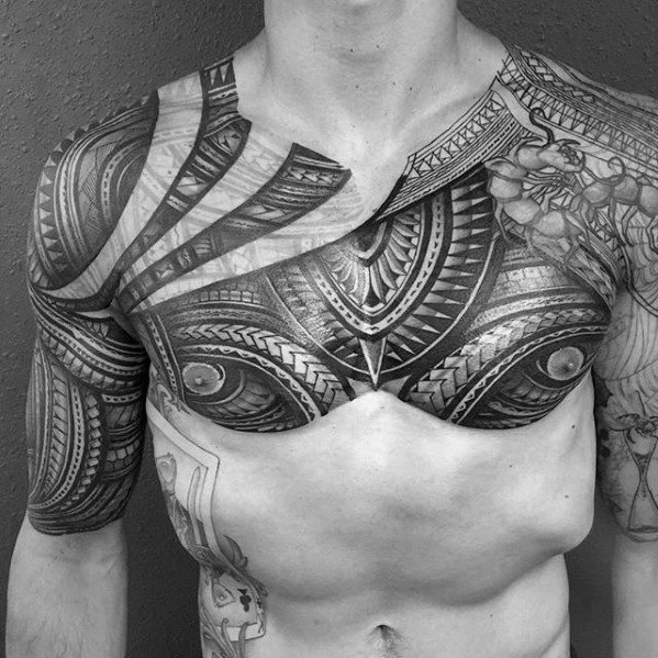 tatuaje polinesio brazo para hombre 01