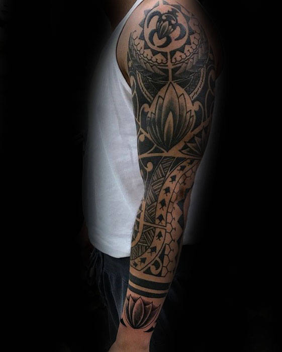 tatuaje polinesio manga para hombre 20