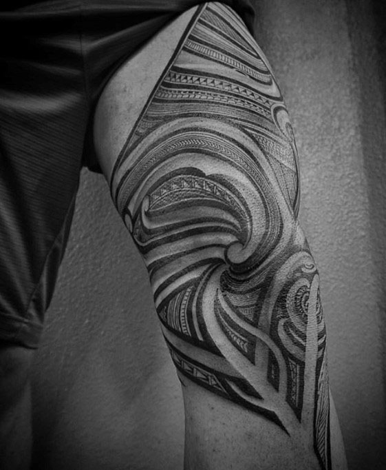 tatuaje polinesio pierna para hombre 30