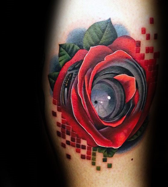 tatuaje rosa real para hombre 04