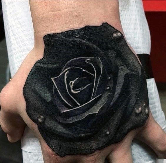 tatuaje rosa real para hombre 22