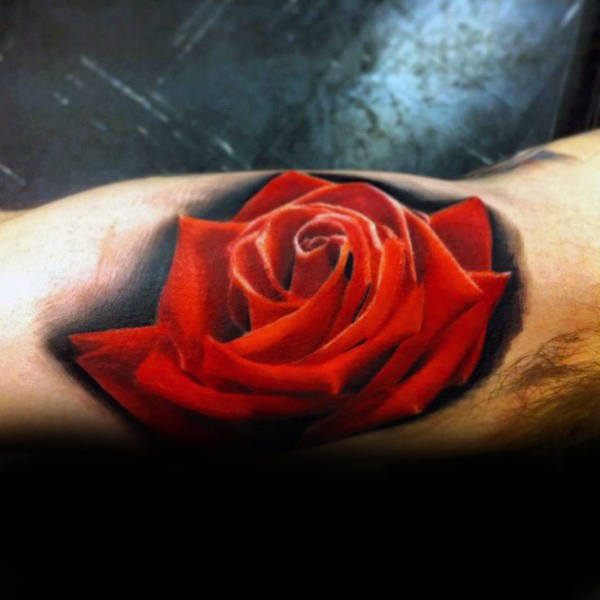 tatuaje rosa real para hombre 37