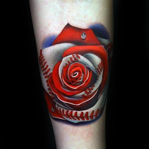 tatuaje rosa real para hombre 40