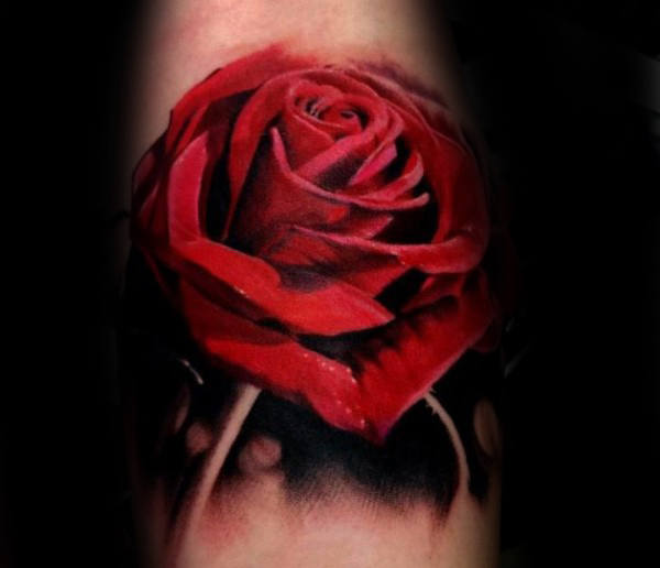 tatuaje rosa real para hombre 66