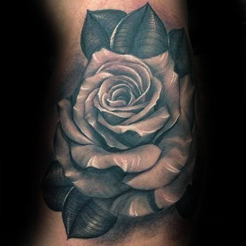 tatuaje rosa real para hombre 75