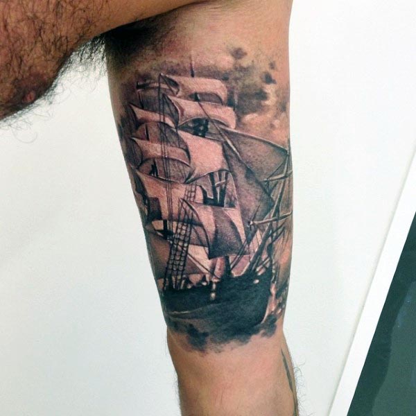bonito tatuaje brazo para hombre 16