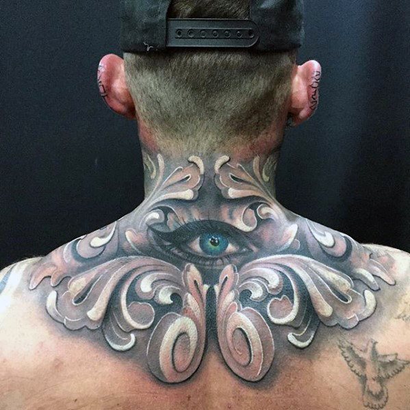 bonito tatuaje espalda para hombre 30