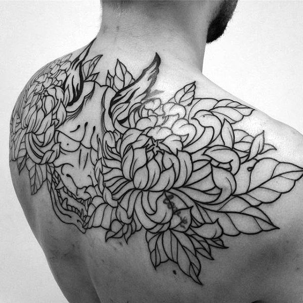 bonito tatuaje espalda para hombre 45