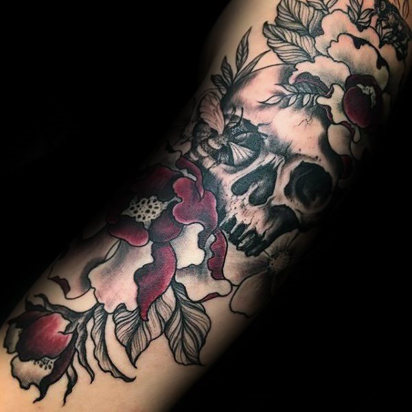 tatuaje abeja para hombre 29