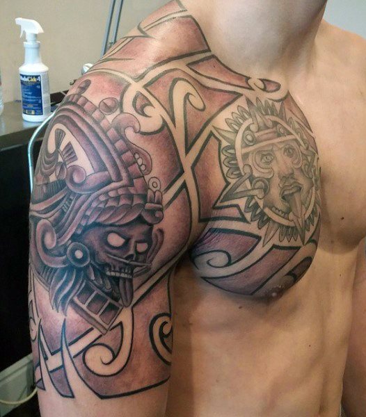tatuaje azteca para hombre 02