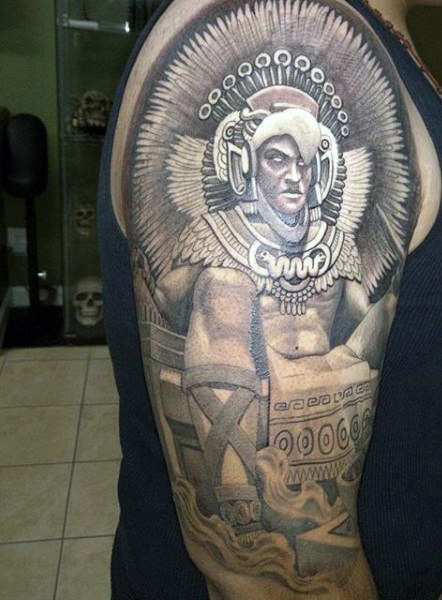 tatuaje azteca para hombre 05