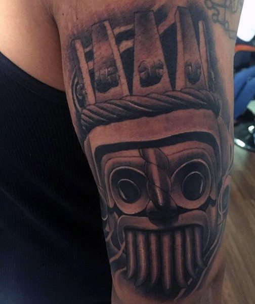 tatuaje azteca para hombre 18